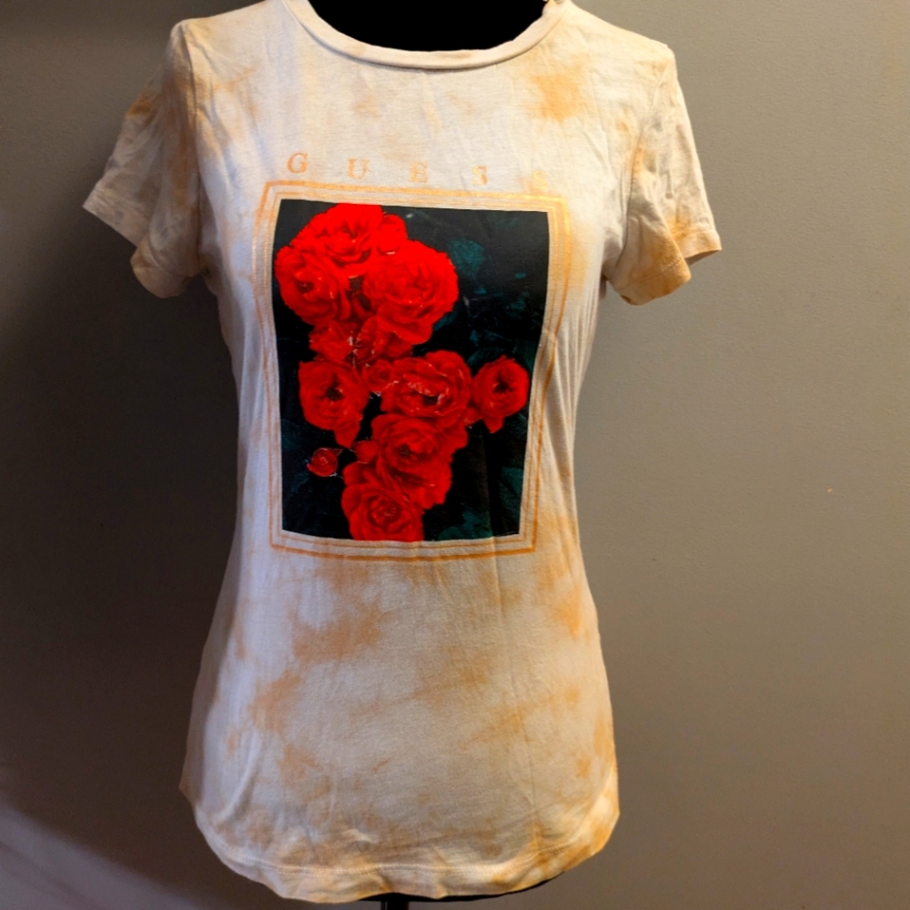 Guess Women's Slim Fit Short Sleeve T-shirt Small